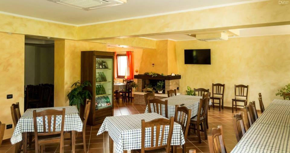 Вілла Santa Giusta Picinisco Екстер'єр фото